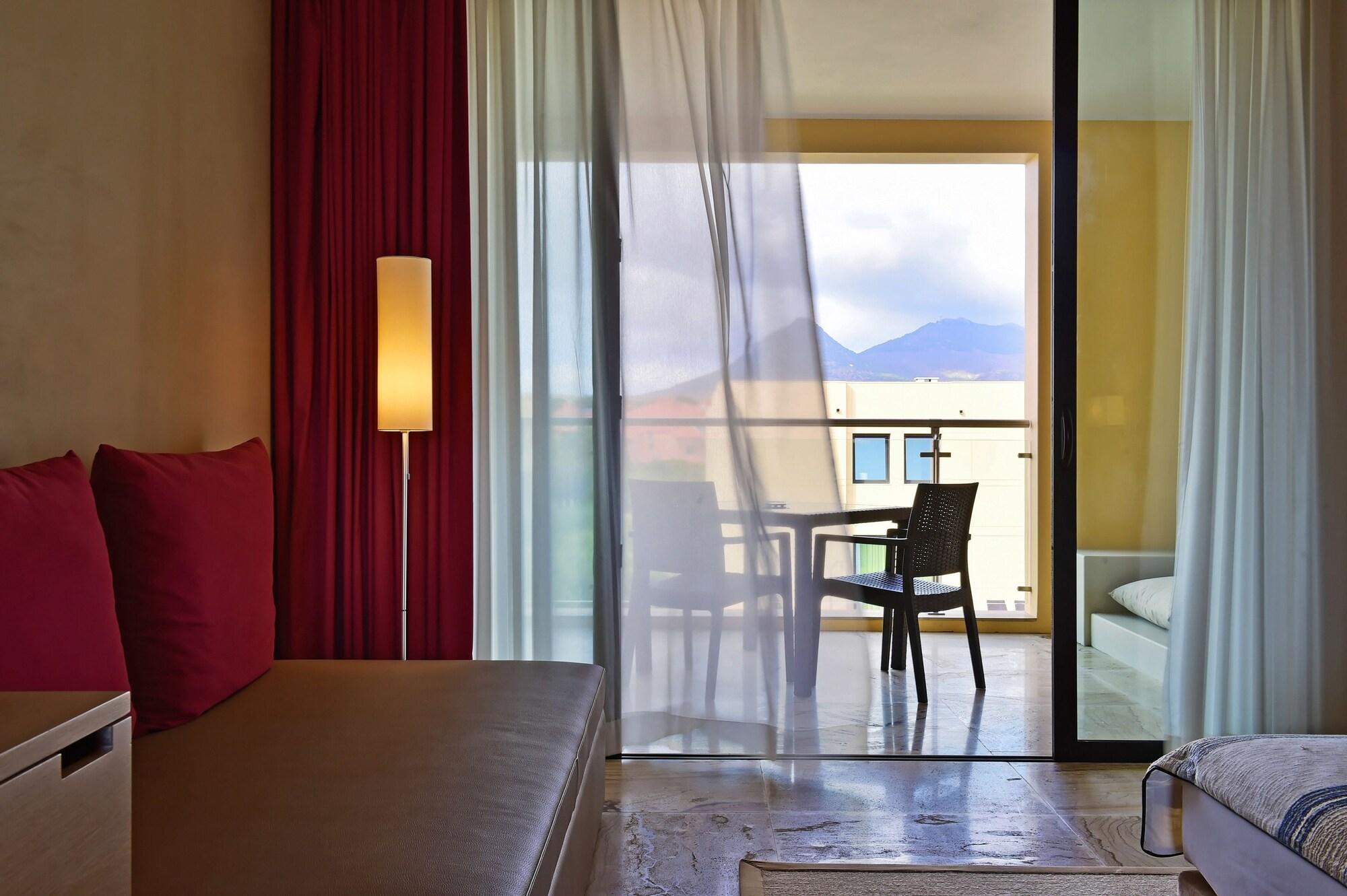 Hotel Pestana Colombos Premium Club Porto Santo Exterior foto